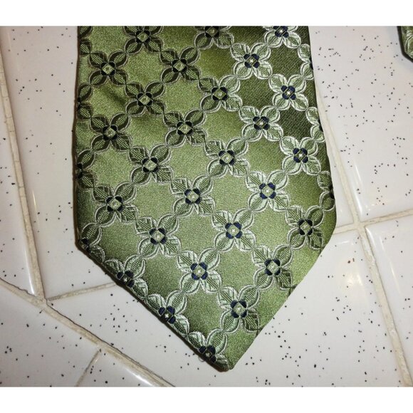 Vintage Ike Behar New York Green Silk Neck Tie geometric - Picture 3 of 9